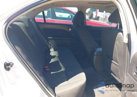 2011 Mercury Milan из США, поврежденный, VIN 3MEHM0HA5BR603645